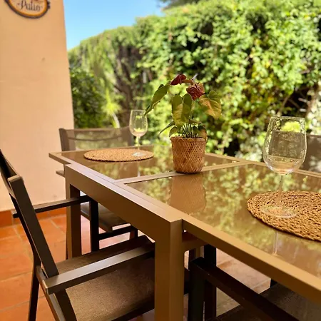 Comfortable Near The Sea شقة إِستيبونا