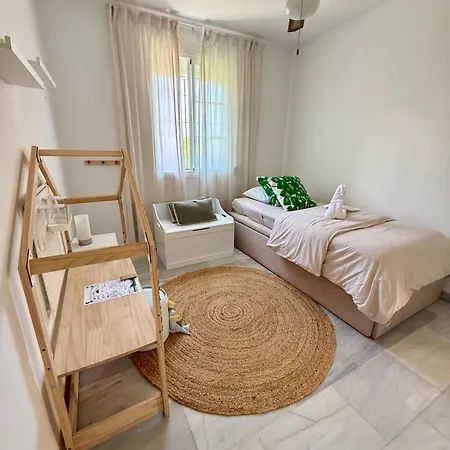 Comfortable Near The Sea إِستيبونا