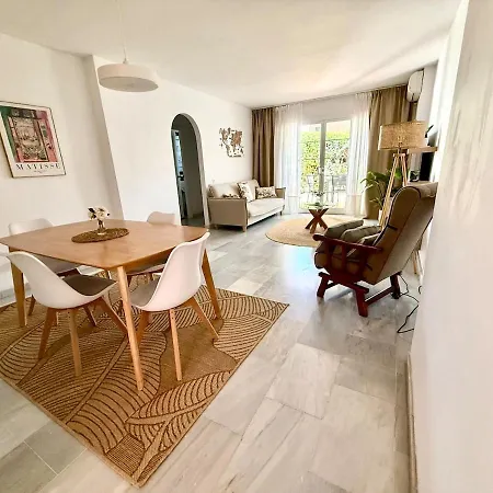 Comfortable Near The Sea إِستيبونا